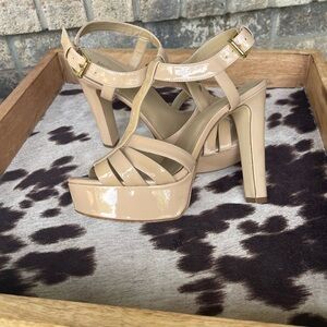 Micheal Kors heels size 6 1/2